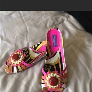Vintage Emilio Pucci Kitten Heel